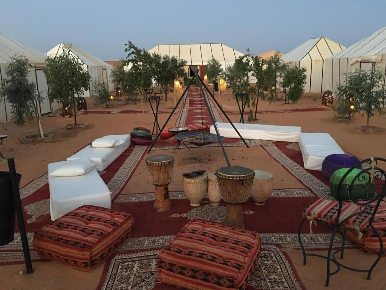 Luxury Camp & Activities Hotel Merzouga Exterior foto